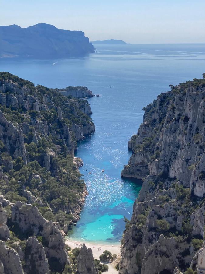 Appart Port Cassis Village Parking Bagian luar foto